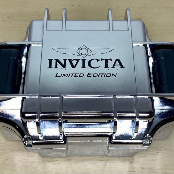 Invicta Watch Case Chrome Single Slot Limited Collector Edition - Picture 1 of 15